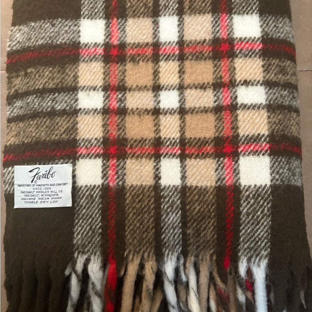 Faribo Vintage Woolen Plaid Fringe Blanket